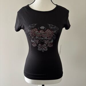 NWT Black graphic rhinestone t-shirt with red and grey details